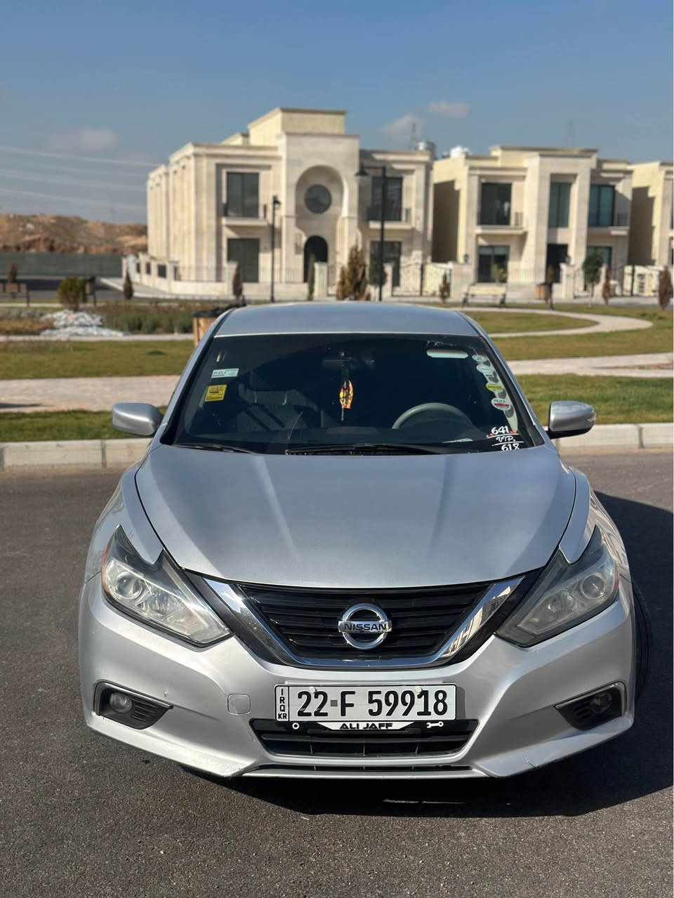 ئالتیما ٢٠١٧ SV
بەسمە 
شغال
رادار ئاوینە 
شاشە کامیرە
تحدید سورعە
مەکینەی 2.5
٢ چاملغ سبوخ بێ ژورێ و بێ ئێرباگ 
٢ دەرگای بیلاد گۆڕاوە
١٢٧ وەرەقە و مەجال 

Whatsapp
*********** أربيل, العراق
