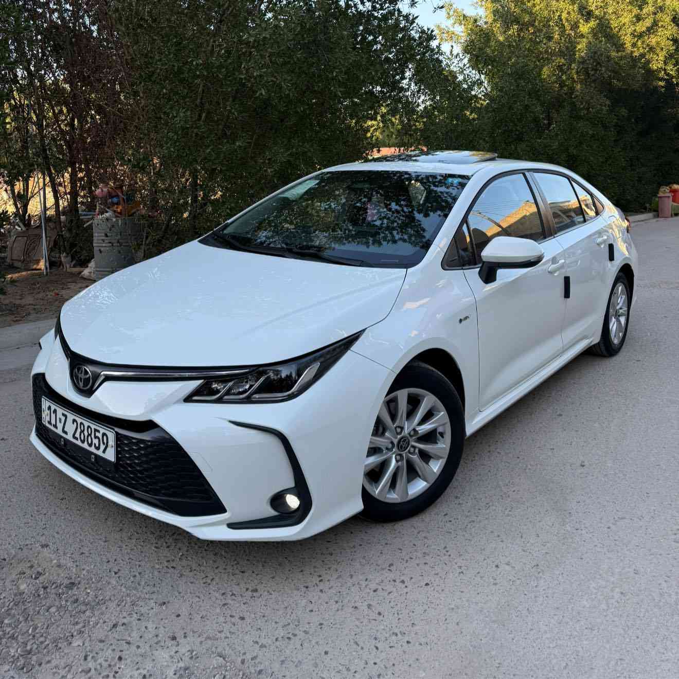 السلام عليكم للبيع تيوتا كورلا 2024 فول مواصفات
السيارة شكل الخليجي محرك هايبرد

 رقم بغداد مكفولة من الصبغ وبارد والتبديل 

ماشية 28.000k 

السعر المطلوب 148 ورقة وبيها مجال بسيط 

  مواصفات السيارة 

1.بصمة

2.شاشة كبيرة

3.فتحة سقف 

4.ويل كب 

6.اشاير بالمري

7.كروز سرعة

8.تحكم ستيرن

9.حساس ضغط الاطارات

10.لايت زنون

11.بك لايت لد

12.نضام ترحيب

13.محرك 1800

14.Aux

15.Bluetooth

16.Usb

17.Gbs

18.كشنات جلد احمر

19.رادار

20.قطعتين تبريد

21.درايف مود ثلاث وضعيات للقيادة

(Eco-Sport-Contort)

22.بصمة ابواب

23.كامرة

للاستفسار اكثر الاتصال على الارقام أدناه⬇️

مكان السياره الدوره 

***********
