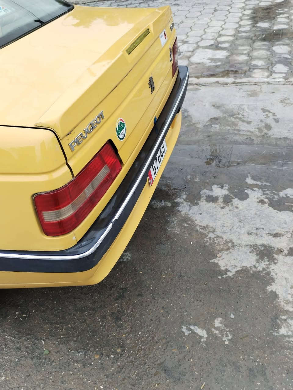 سلام عليكم بيجو الميس 2016 دشبول نفخ مو عادي سياره مكفوله كفاله عامه تبريد ثلج 🧊 من عده خسفه بالباب الخلفي وره سايق بدون تبديل لا حار ولا بارد ابد مجرد خسفه بالباب فقط يعني ساره ع بلاد صدر جديد اماني خلفي تخم تاير جديد دوشمه عامه كشنات رضيات صندوق سياره بسمي رقم نكليزي مصفره هيئه وغرامات الشراي يتصل مكاني بغداد مدينه الصدر ام الكبر والغزلان ‭٠٧٧١ ٤٣٧ ٧١٩٥‬
