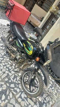 بوكسر لبيع موديل 2021 مكان زعفرانيه  السعر 750 07783480915