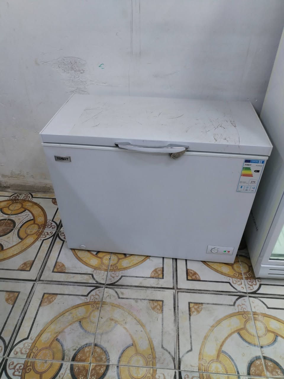 سلام عليكم مطعم كامل جاهز للبيع بسعر مناسب
شوايه شاورما
شوايه دجاج
شوايه همبركر
طباخ فلافل
طباخ كبير
طباخ كهربائيه
خلاطه
طاحونه بهارات
مثرامه كبيره
مجمدة
عارضه
ميز كبير 
جام خانه كبيره
سنك غسل
مغسله
طوس وسكاكين والخ
عنوان خور الزبير
لتواصل ***********
