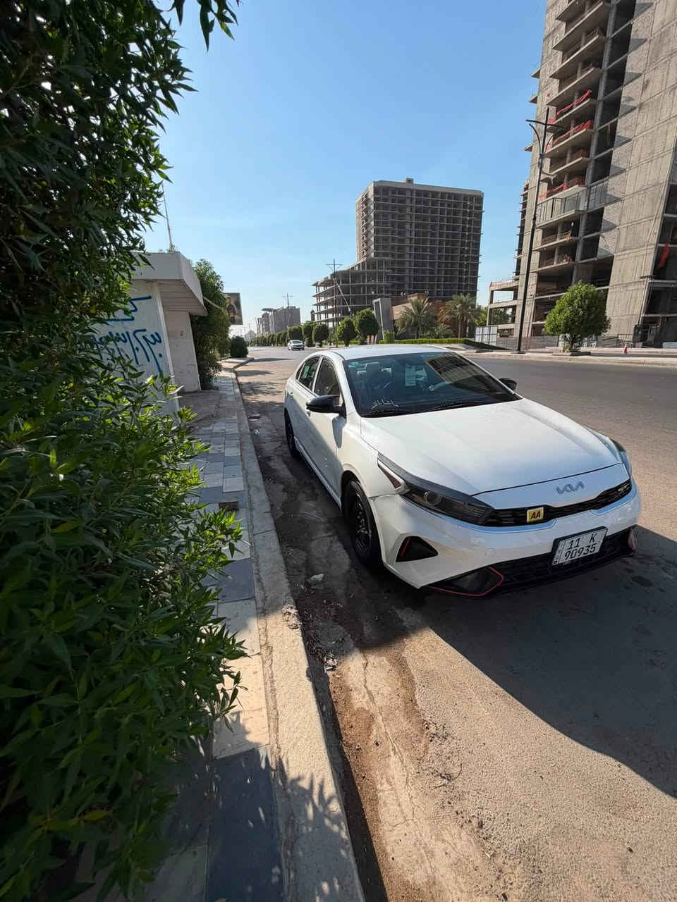 سلام عليكم فورتي موديل 2024 سيارة ماشيه44السعر 165وبيهامجال مكانها بغداد ***********
