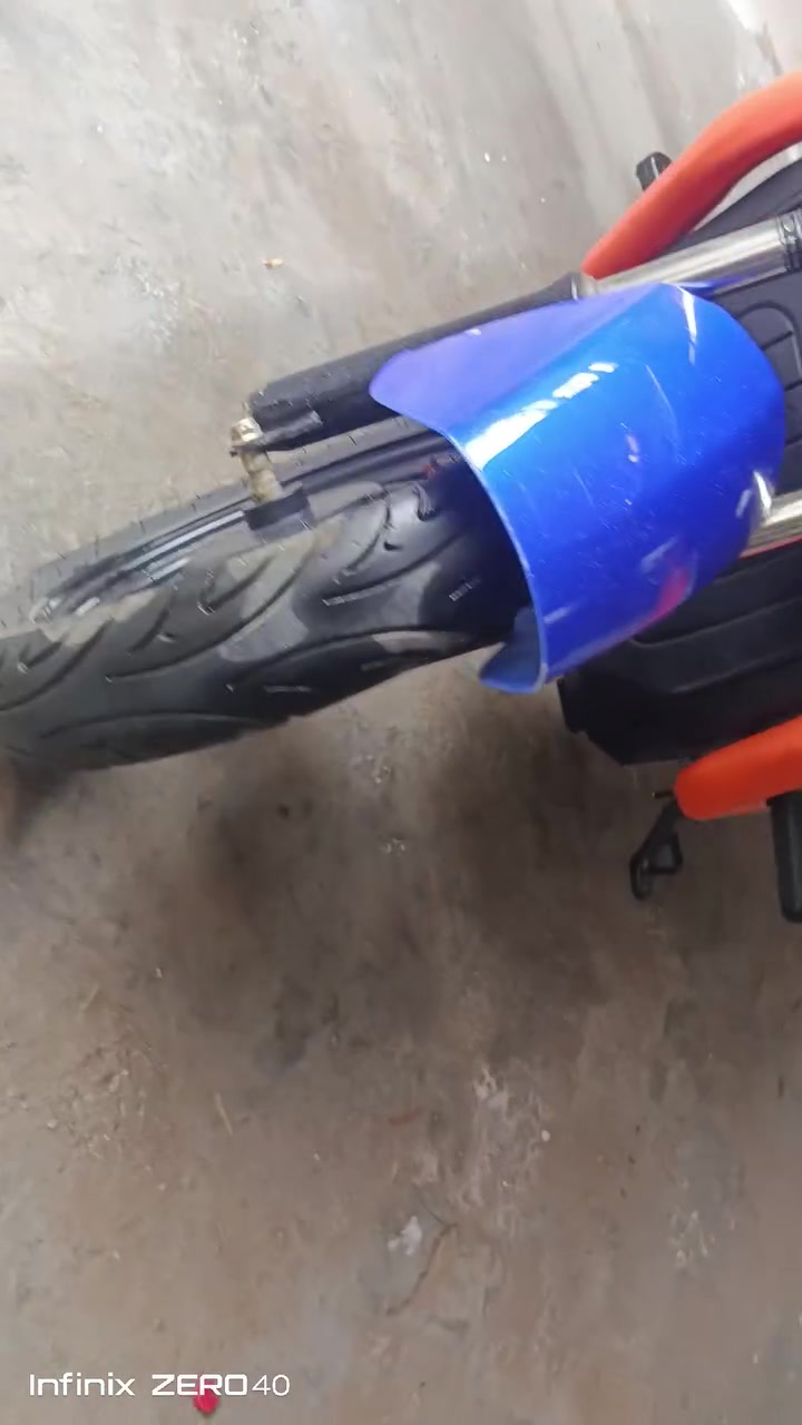 الموديل 2025

النضافه 90/100

كامله فقط نقص بطاريات كلشي بيه شغال شاحنته موجوده وسويج بصمه وكارت 

السعر 155 وبيه مجال 

للاستفتار خاص او الرقم ***********

مكاني بابل الحصوه 👋🏿
