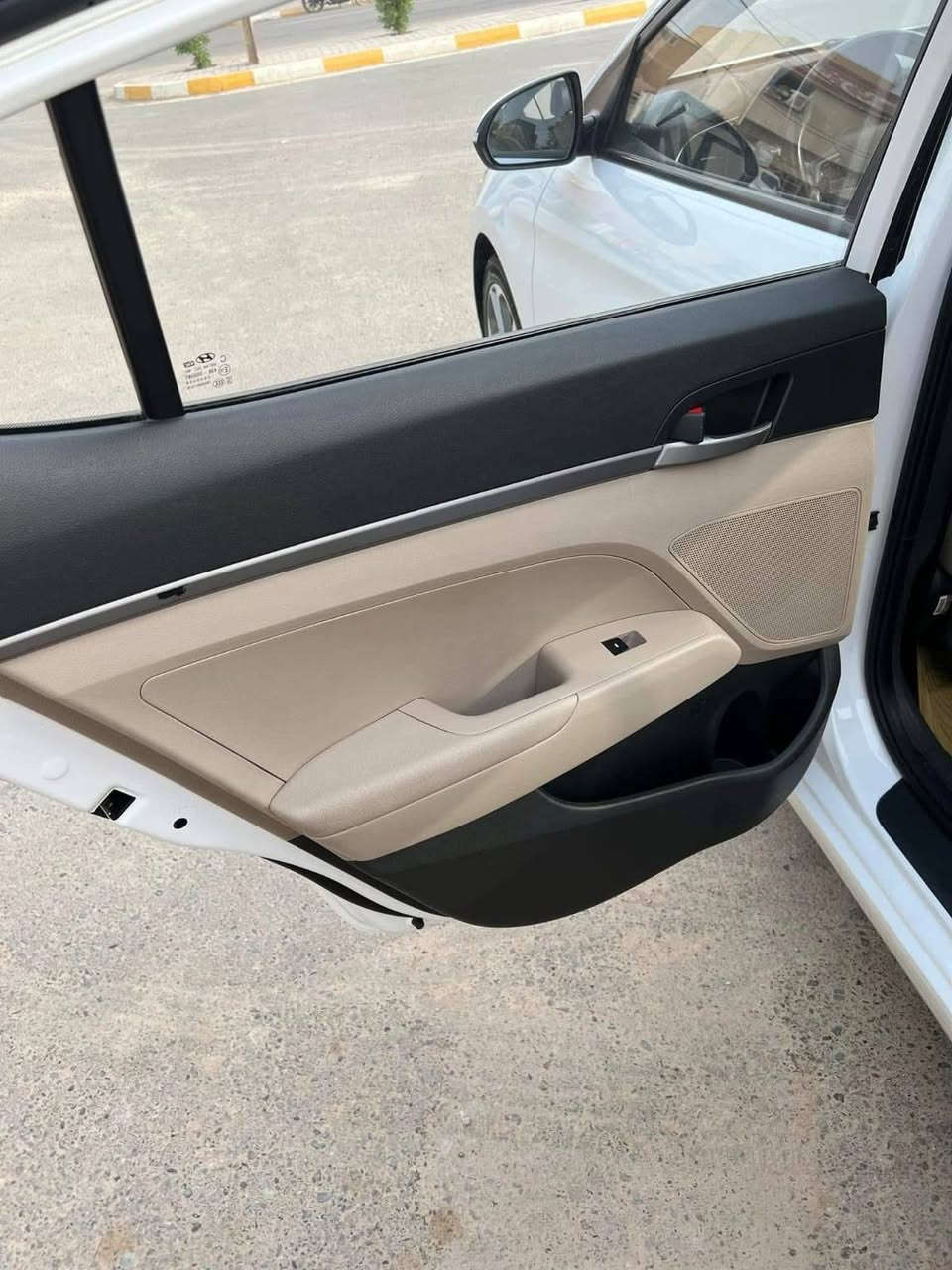 النترا 2018 سوبر مكفولة كفالة عامة
#رقم_بغدادبأسمي_دولي_تحويل_اي_مكان
#السعر_164
مكان السيارة بابل
للاستفسار الاتصال
***********
