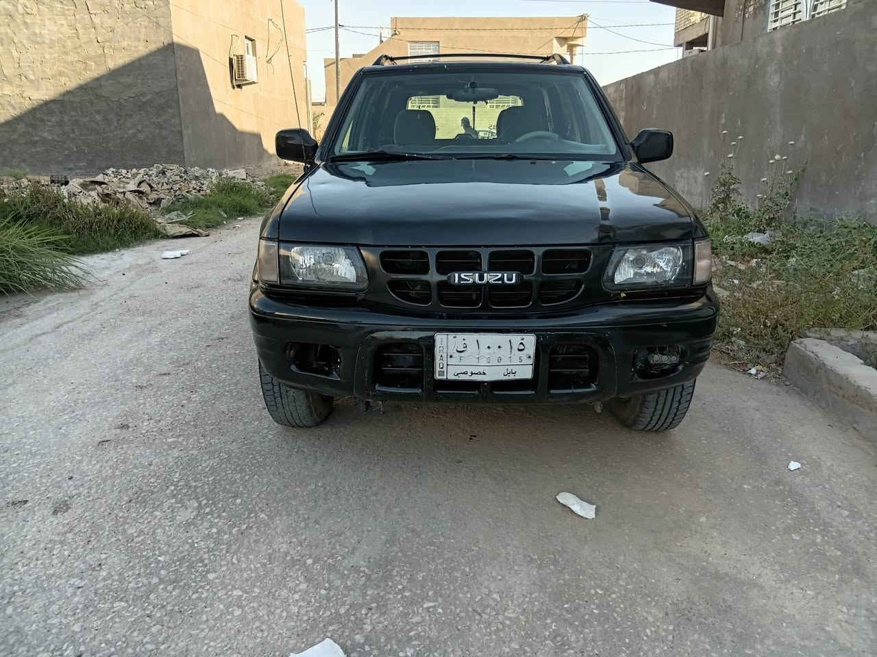 سلام عليكم زوزو موديل ٢٠٠٢ كير مكينه ملكه حداديه جديده جاهزه مكفوله من الضربه السعر ٥٧ وبيهامجال مكاني الاسكندريه  رقم الهاتف ***********
