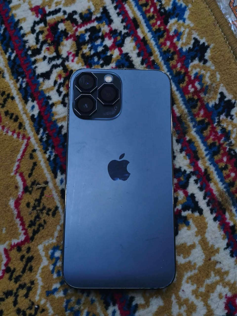 ايفون 13برو ماكس جهاز نضيف بطارية 81 ذاكرة 256 مابدل بي ايشي فقط الضهر ليزر متواجد خاص وهاذا رقمي ***********
