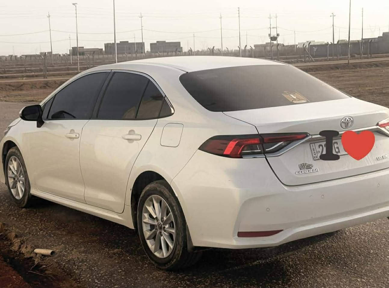 كورلا خليجي ٢١ فول. ما عده الفتحه
وبيها بارد بجاملغ  للتواصل. ***********
