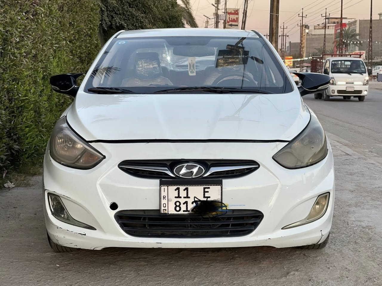 : هيونداي اكسنت خليجي 2013 - 🔥  
📍 الموقع: بغداد - الغزاليه 
📞 للتواصل

0787 495 0258
واتساب ***********
🚗 الموديل والمواصفات الأساسية:  
- النوع: هيونداي اكسنت (Hyundai Accent)  
- الموديل: 2013
- المنشأ: خليجي  
- المحرك: 1600
- الكير: أوتوماتيك  
 بيها فقط 3قطع  صبغ  ابيع حزام
✨ المواصفات المميزة:  
- السيارة جاهزة من كلشي: كير، مكينة، 
_صدر تعبان بس ينزل من سعر 
- تبريد ثلج  
- رقم بغداد  باسمي تحويل ثاني يوم
_كامره اماميه وخلفية
_شاشه
💰 السعر والمراسلة:  
- السعر: 85$
-  بيها مجال بسيط للمشتري
