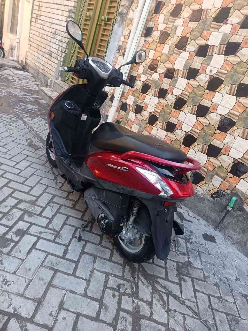 السلام عليكم دراجه اكزز Zحديث
دراجه مكفولة كفاله عامه دراجه بالكارتون جديده لون ماروني   اي نقص مابيه كلها شغال أوراقه كامله رمبه دراجه شراي يتصل عنوان بغداد مدينة الصدر رقم *********** 

كوري
