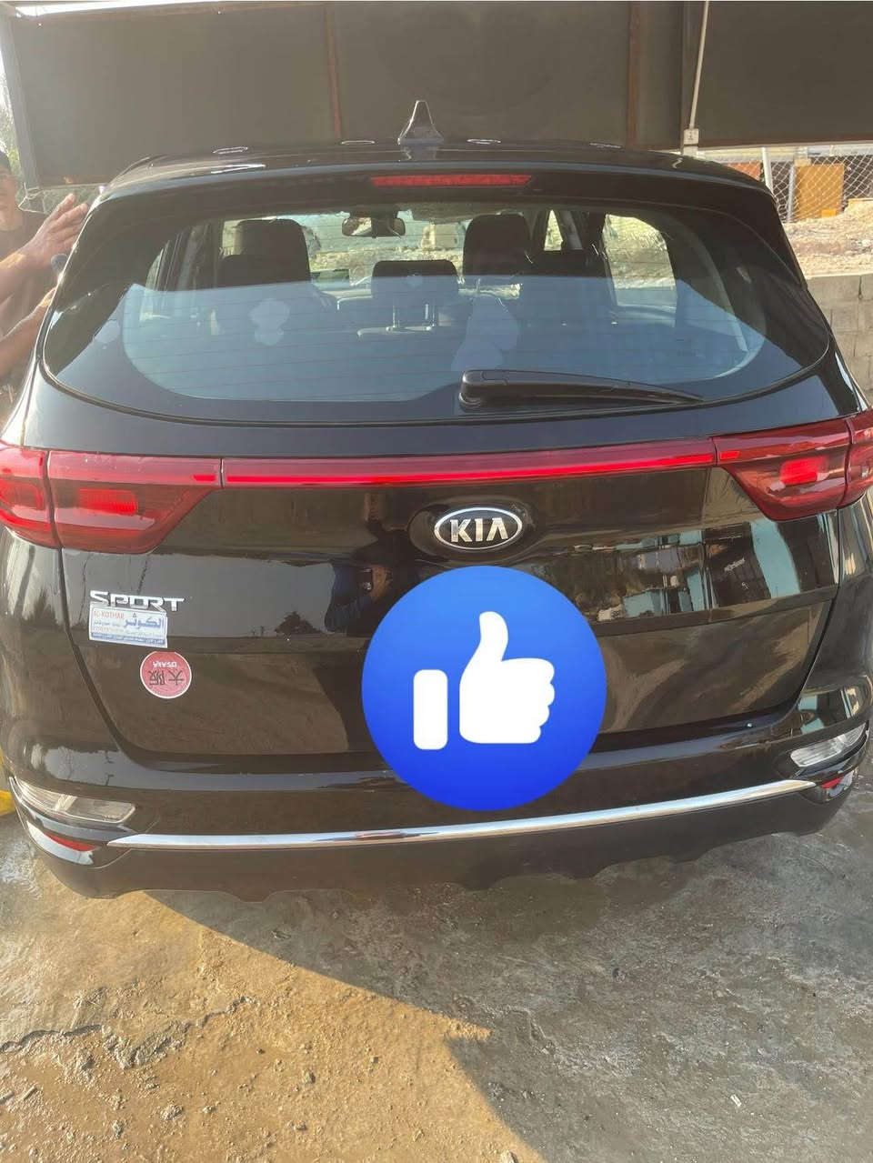 السلام عليكم 
سبورتج موديل 2020 وارد امريكي حادثها موضح بالصور 
ماشيه 118 كيلو السعر 160
الاستفسار *********** بغداد, العراق
