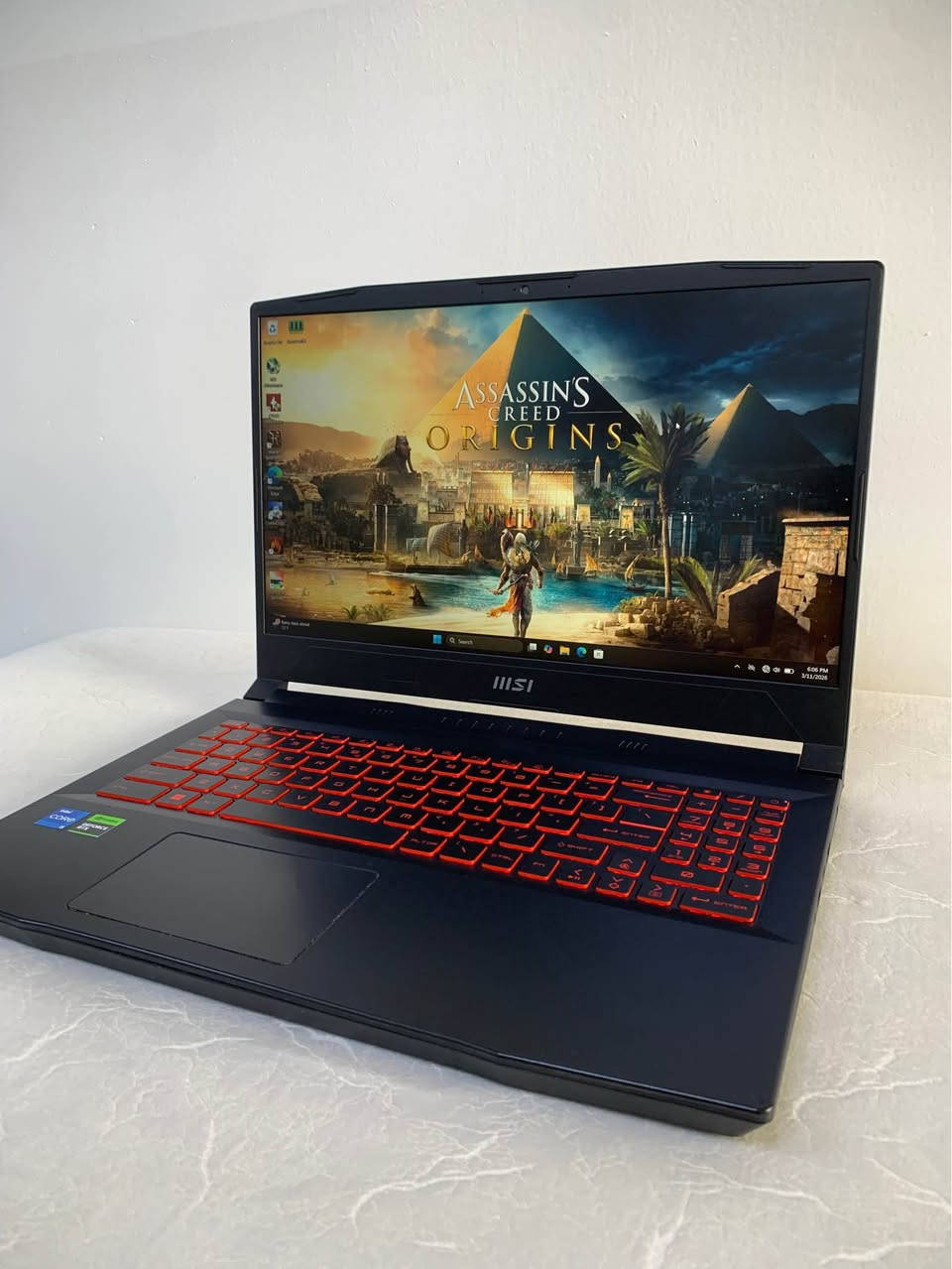 للبيع النضافة و المواصفات ضاهرة  كل شي بلادي مامحتاج وصف مستخدم ٣ اشهر  سعرة   ٨٥٠   و الف بيها مجال بسيط للمشتري (اقول بيها ماجال ما اقول كسر) اي احد يريدة يتفضل خاص واكو توصيل لكل عراق

لاپتۆپی گەیمنگ بۆ فرۆشتن پاکی لاپتۆپەکە لەوێنەکاندا ڕوونە هەموو شتێکی بلادییە تەنها ٣ مانگ بەکار هاتووە نرخی ٨٥٠ هەزارو مەجالێکی کەم گەندنیشمان هەیە

Msi Katana Gf66
CPU: CORE i5 12450H  8C/12TH
GPU: NVIDIA RTX 3050 4GB GDDR6 
Ram: 16GB RAM DDR4 2X8GB
Hard: 1 TB Samsung ssd 980 pro(NVME) +OPEN SLOT
Screen: 144Hz  FHD 15.6 INCH IPS 
FASTEST WIFI 6 + BLUETOOTH 5.1
BACK LIGHT KEYBOARD +THUNDERBOLT 3 SUPPORT
WINDOWS 11 ORIGINAL
LAPTOP+ORIGINAL CHARGER حلبجة, السليمانية


**إذا كنت صاحب هذا الإعلان وتريد حذفه لأي سبب، رجاءا أرسل رسالة إلى الدعم الفني**