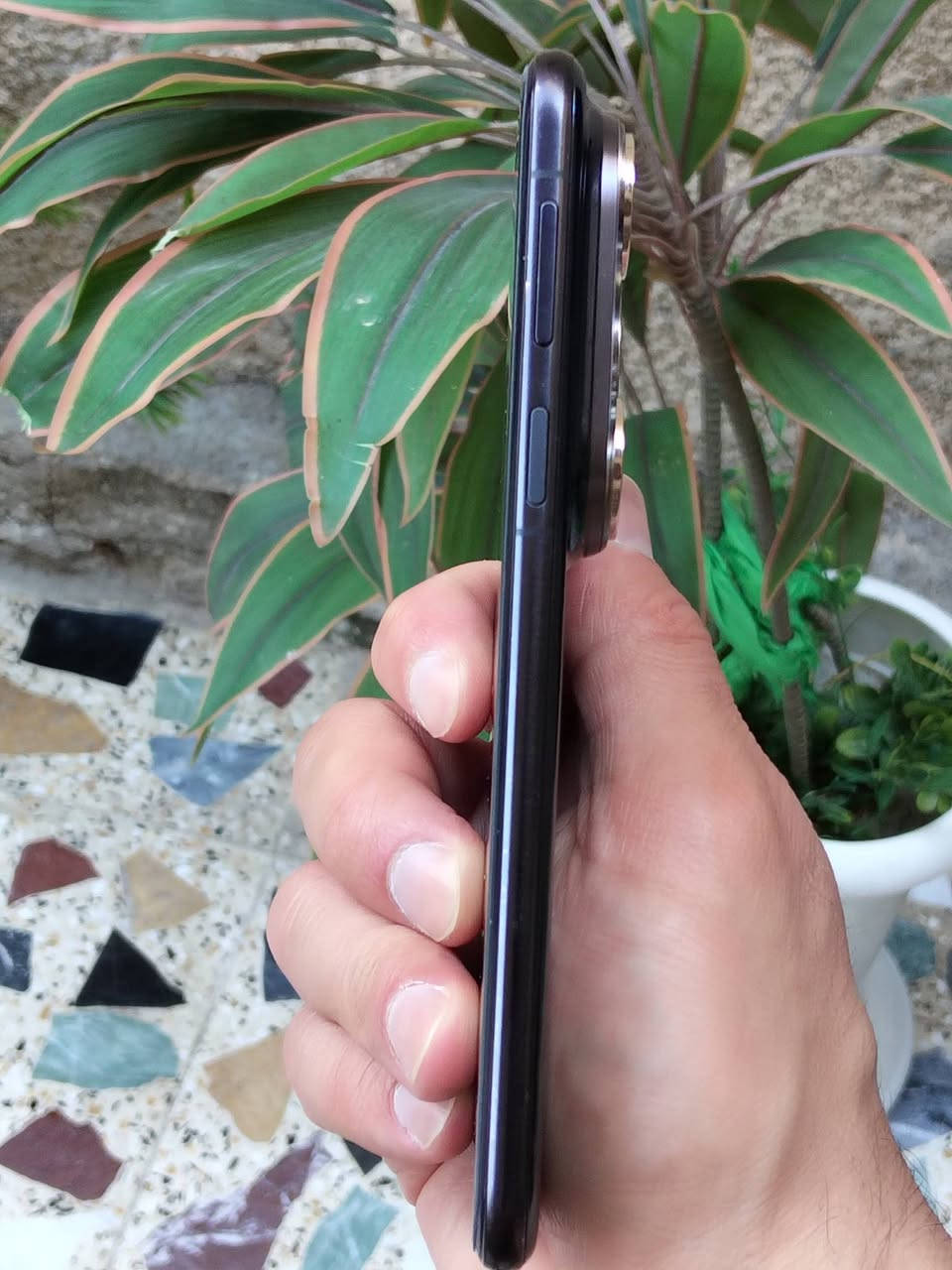 هواوي بيورا 80 الترا Huawei Pura 80 Ultra
هواوي بيورا 80 الترا
بيع او للمراوس
ذاكره 512 لون اسود.
ملاحظة، خدمات گوگل Google كلها شغاله 100%
الجهاز بحاله ممتازه، بي بعض النقاط بالإيطار موضحه بالصور.
غراضه كارتونه وشاحنه
مكاني بغداد ماعندي توصيل
السعر مليون و200 الف قفل قفل قفل
للتواصل ع الخاص او ***********

