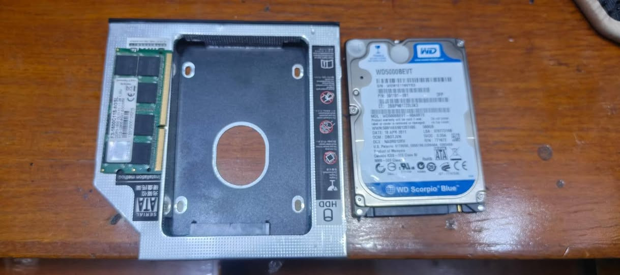 هارد لابتوب  500 كيكة 15  قفل
رام 8 كيكة ddr3  جديد  15 الف قفل
راك هارد يصير مكان سيدي 10

نجف حي ميسان ماكو توصيل


**إذا كنت صاحب هذا الإعلان وتريد حذفه لأي سبب، رجاءا أرسل رسالة إلى الدعم الفني**