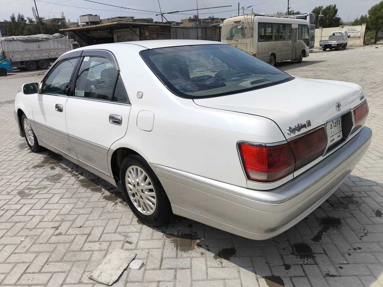 سلام عليكم ملكه معلايه 14 رقم بغداد فقط وكاله عامه  بيها حجز مرور مكفوله كفاله عامه سياره 4 دكم فتحه   نجف فوك وجوه دشبول شاده جديد تبريد ثلج  السعر 110 وبيها مجال بسيط العنوان بغداد ***********
