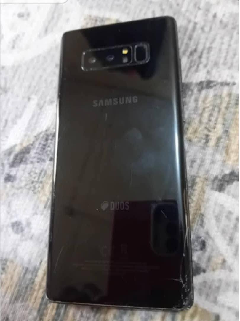 السلام عليكم جهاز سامسونج نوت 8 للبيع او للمراوس بي طبع خفيف مامبين ابد  ما امئثر على الشاشه ابد سعر 125 وبي مجال


**إذا كنت صاحب هذا الإعلان وتريد حذفه لأي سبب، رجاءا أرسل رسالة إلى الدعم الفني**