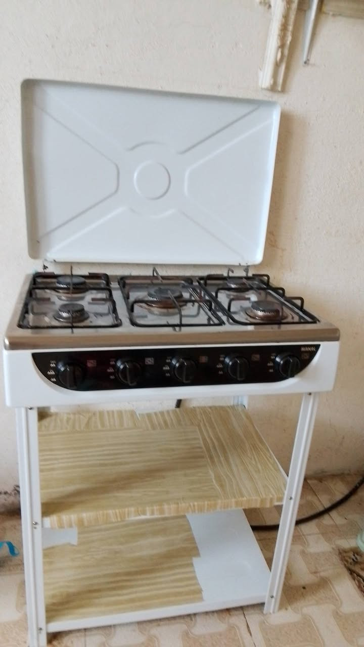 طباخ البيع جديد صارلي شهرين من اخذته ب100 اريده ب80 بي مجال حك جيه


**إذا كنت صاحب هذا الإعلان وتريد حذفه لأي سبب، رجاءا أرسل رسالة إلى الدعم الفني**