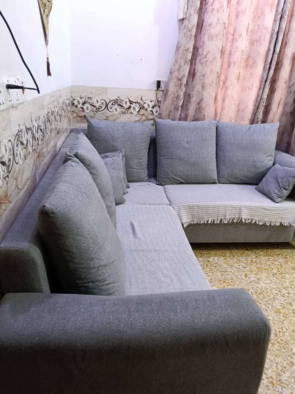 كورنال البيع 250 قفال الشعب ***********
