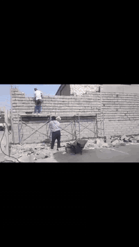 بناء بلوك طابوك اي شي ترميم فطر حايط عكاده ٠٧٨٢٣٨٩٩٢٤٩