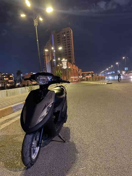 السلام عليكم ماكس عدله مكينه مال رمبه قبل فترا شديتها المكينه وبيها شاصي مال مطارح راجع تلث اصابع تعمير جديد كلشي مجامع سواد تايرات وياله مكينه دبل خلفي اصلي آر جي إس قزم لايت كيلو متر هورن  دراجه نصبتها تفلش نكره الدراجه ومكينه خرسه مكفوله كفر اصلي مختم مكاني بغداد الدوره شارع 60 السعر 650بيها مجال كلش قليل رقمي ***********
