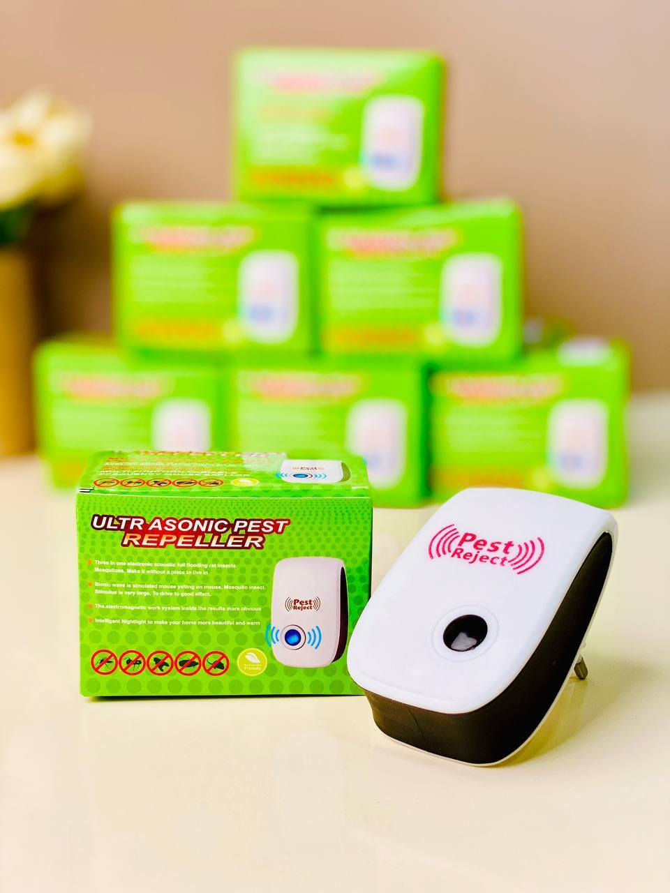 جهاز طارد الحشرات
افضل اختراع لطرد الحشرات
طارد الفئران والحشرات بالموجات فوق صوتية🐁🐀🦎🦟🕷

جهاز طارد الفئران والصراصير وكل انواع الحشرات الطائره والزاحفه 
الحل الوحيد والامن في العالم و البديل الصحيح المبيدات السامة والكيميائية
الامن والافضل لبيتك او مصنعك او مكتبك حيث يقوم الجهاز بارسال موجات 
فوق الصوتيه عالية التاثير &  تاثر مباشرتاً على العصب السمعي للحشرات
يعمل بقوة على ازعاج الفئران والصراصير ويطردهم خارج المكان المتواجد
فيه الجهاز وعلى مسافه محيطيه 150 متر مربع 🕷🦂🦟🦎🐀🐁
الجهاز امن على الانسان والحيوانات الاليفه مثل القطط والكلاب و الطيور 
وغيرها 🐈🐓🐕 🐦الجهاز مكافح كل الانواع
- الصراصير- الفئران باحجامها  - النمل - البق - الوشواشة
- العناكب الجهاز صناعه صينيه صنف اول مصدر خصيصا الى امريكا
موافق عليه من الهيئه الفدراليه الامريكيه ومعتمد في الاتحاد
الاوروبي جهاز معتمد عالمياا الحل الافضل ونهائيا

السعر 10 الاف 
🚘 يوجد خدمة توصيل لجميع محافظات العراق  4 الاف 🚘


**إذا كنت صاحب هذا الإعلان وتريد حذفه لأي سبب، رجاءا أرسل رسالة إلى الدعم الفني**