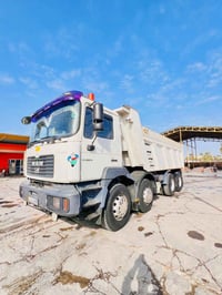 البيع مان صقر عكرب بلادي /2002 مكينه /460 لا صرف وله بخار  /ريتايدر 5ط...