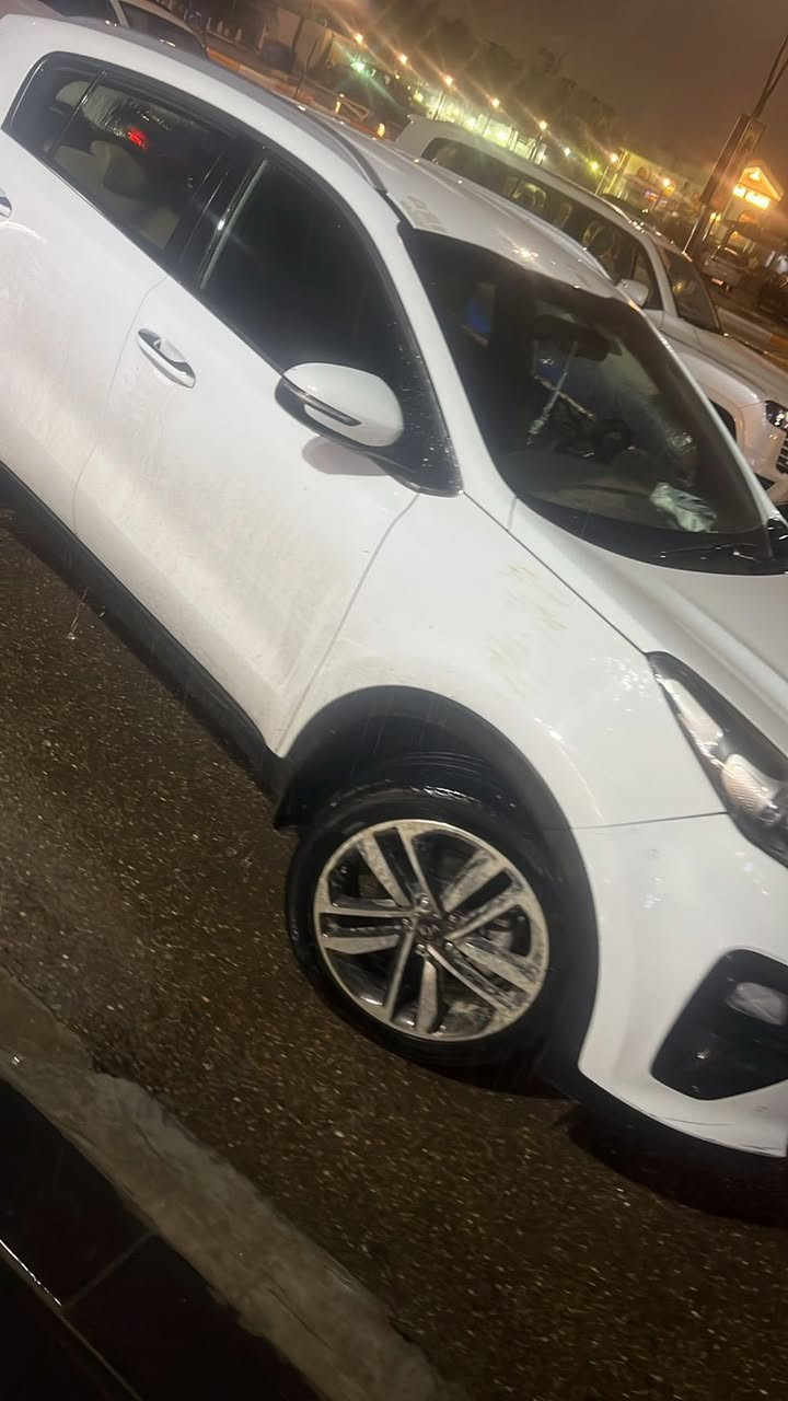 سبورتج 2019
السعر ١٨٥ 
مكفوله. السياره. 
رقم أربيل 
***********
