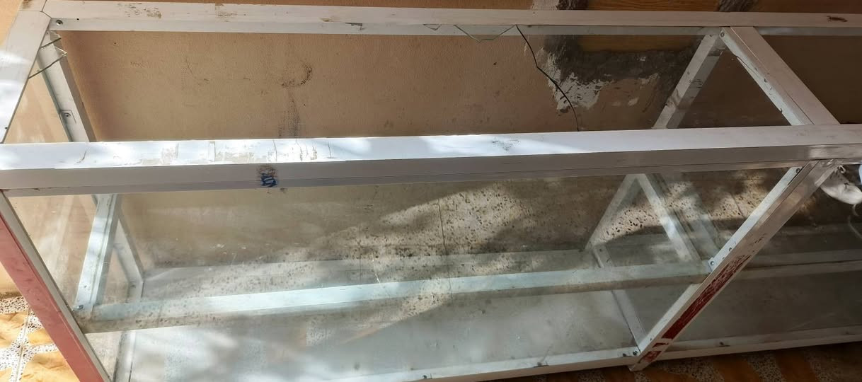 للبيع غراض محل للاستفسار الهاتف :***********
