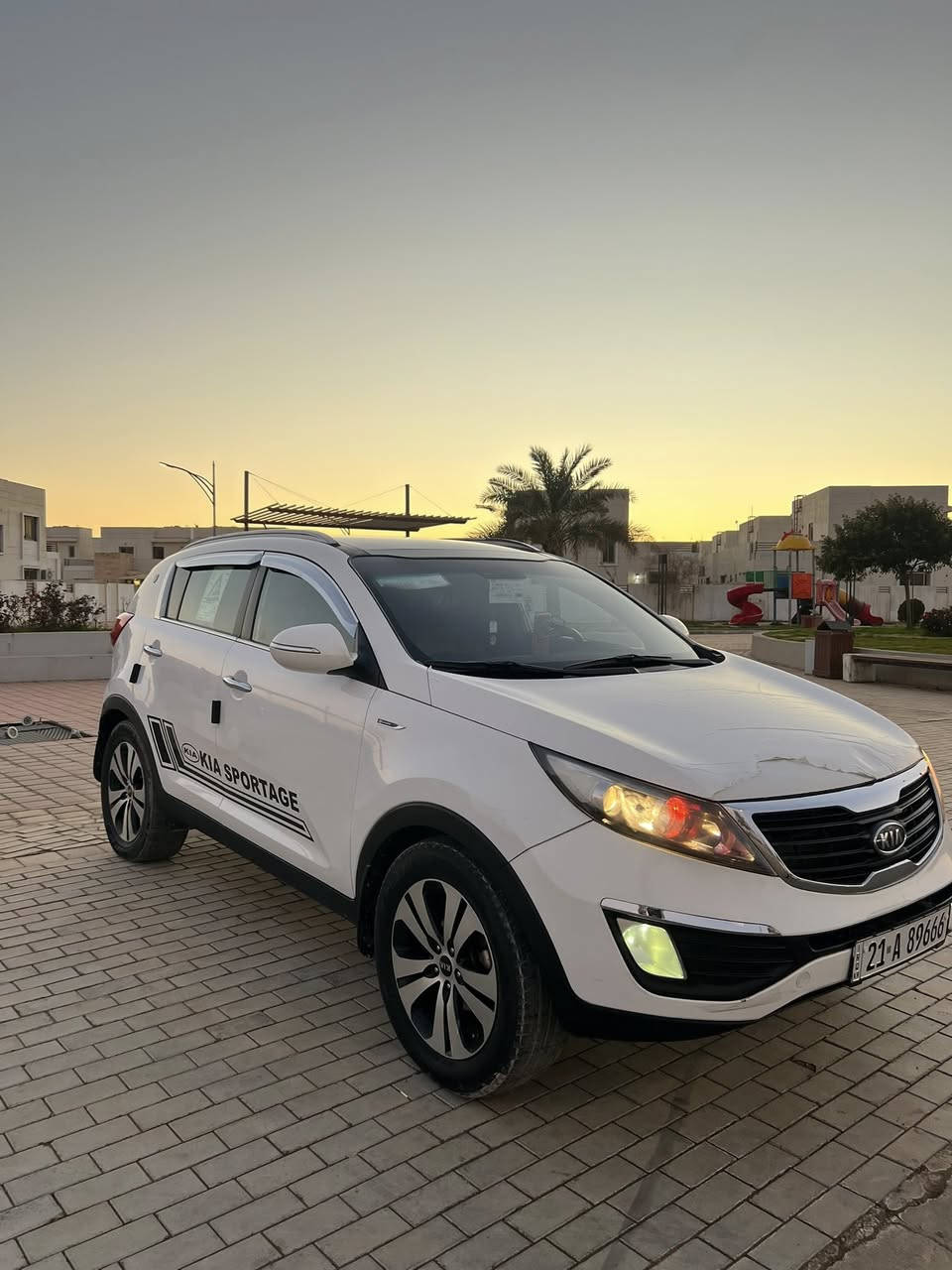 السلام عليكم /الاستفسار ***********
للبيع كيا سبورتج 2011.     العنوان تكريت
فول مواصفات بيها 3 قطع صبغ   السعر 132
بدون دواخل شرط كير ومحرك مامفتوح
السياره خير من الله كلشي بيها شغال رقم سليمانيه السنويه لل 29 شرط التحويل
