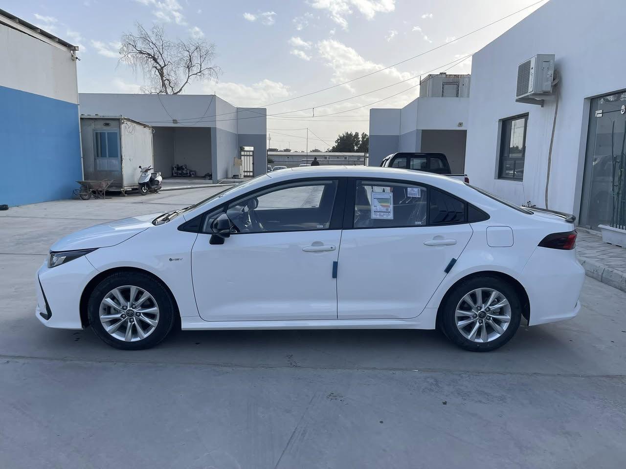 السلام عليكم كورلا هاي برد شكل الخليجي موديل 2024 ماشيه 24الف مكفوله كفاله عامه بدون بارد عده شخط بلباب مال سايق على كد نص اصبع تحويل مباشر جاهزه من كلشي الموصفات فتحا رادار توقف ذاتي تحديد مسار شاشه كار بلي هندبريك دكمه اوتو السياره جديده السعر ب 148 ورقه العنوان بغداد البياع ***********/***********
