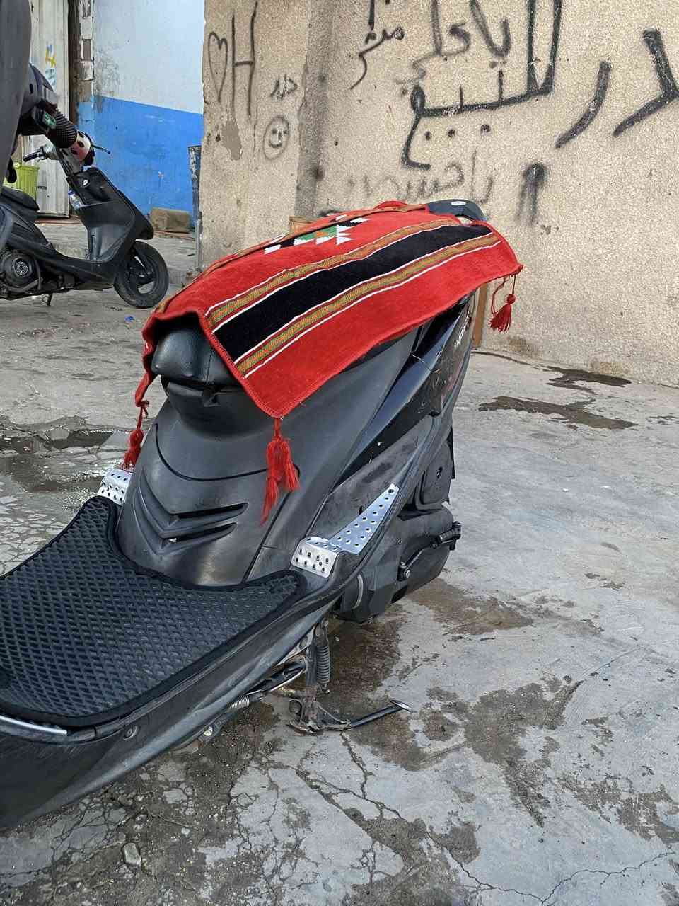 سلام عليكم ماكس عدله للبيع كفاله عامه ختم واحد
مكاني بغداد مدينه الصدر 
رقمي ***********
