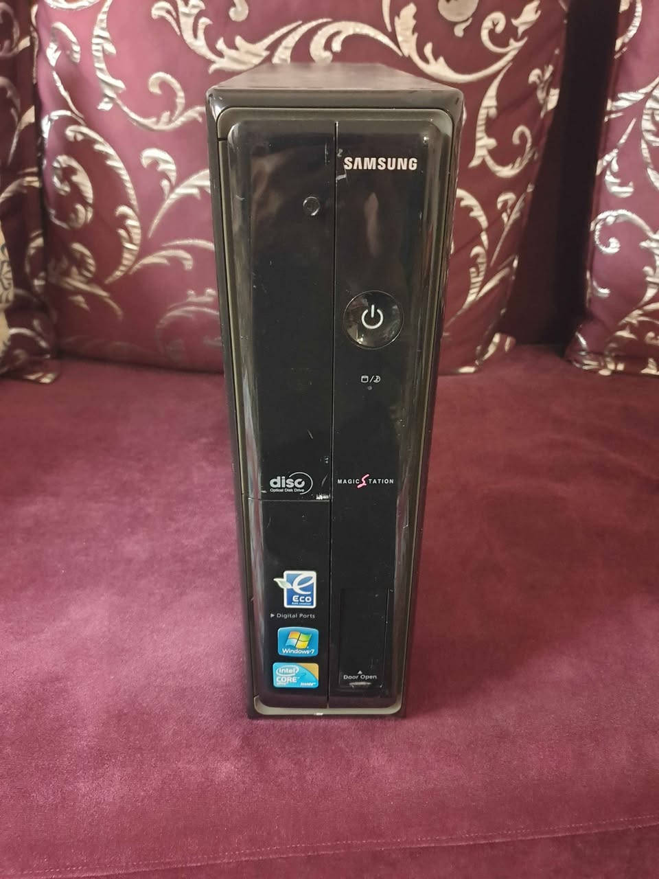 كيس حاسبة شغال وندوز8
سيستم سامسونج 
معالج كور تو ديو..رام2 ddr3
هارد250hhd 
بدون ملحقات شغالة 
بسعر30الف 
المكان بغداد كرادة 
لا يتوفر توصيل نعتذر بغداد, العراق


**إذا كنت صاحب هذا الإعلان وتريد حذفه لأي سبب، رجاءا أرسل رسالة إلى الدعم الفني**