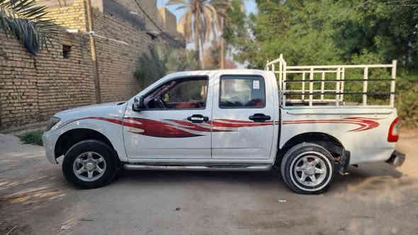 للبيع بيكم موديل 2013
حداديه جديده
ومكينه جديده 
رقم صاحب السياره ***********
