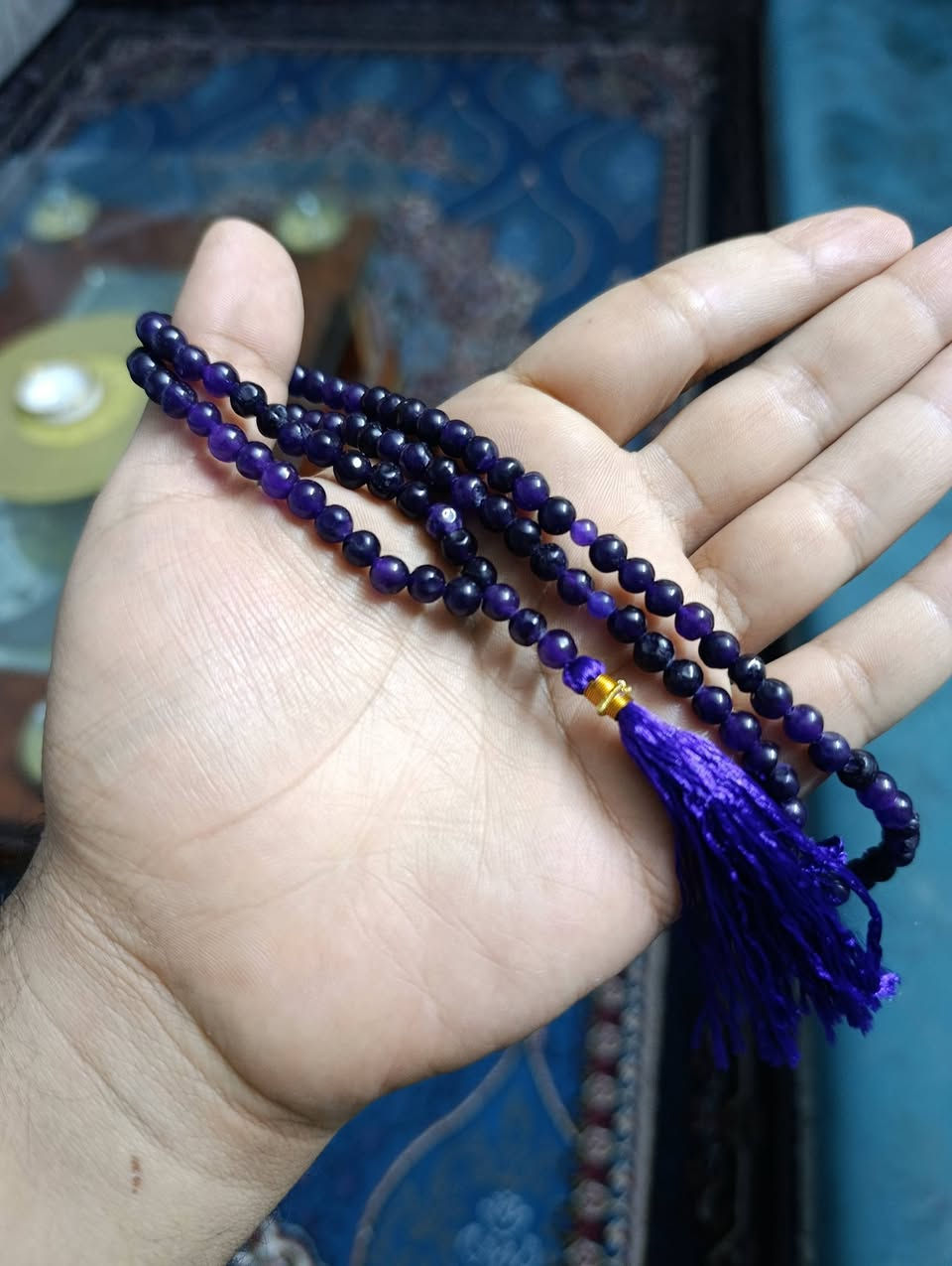 السلام عليكم 
سبحة جمشت تخبل 101
سعرها 25 
متوفر توصيل أجور التوصيل 5000 آلاف لكُل مُحافظات العراق 
للتواصل : ***********
