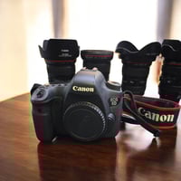 كاميرا كانون • EOS 6D