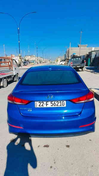 السلام عليكم الانترة موديل ٢٠١٧ وارد امريكي نص مواصفات السيارة ماشيه ١٠٣ الف حقيقي السيارة ضررها بدايت البنيد ول جاملغ او مصبوغة اربع قطع بدون داوخل شخوط السيارة جاهزة كير مكينه صدر مكفولات السيارة بأسمي *********** السعر ١١٥ $
