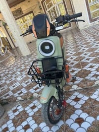 عندي دراجه شحت H900مابيشي نضيف بطاريه جدد بيه جنطه بلنص ابريكات بل مكا...