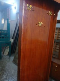 زاويه ملابس • نظيفه • الكرخ