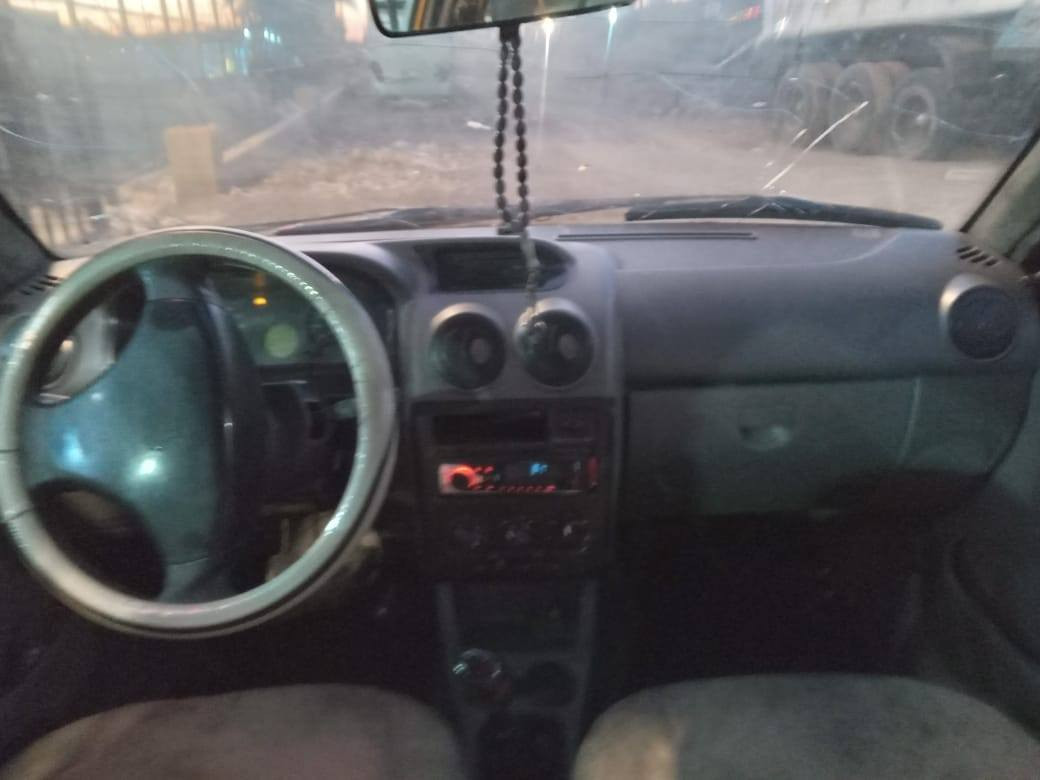 سيارة سايبة موديل 2012 المحرك بي خيط بخارواحدمن شواصي بي فطرسعر17وبيهة مجال ***********
