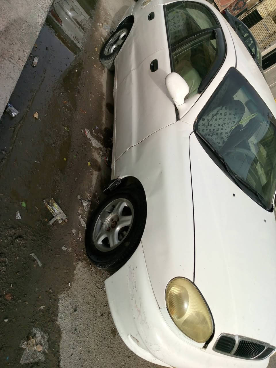 السلام عليكم لبيع فقط بيع الموشراي لا تعبانة وتكول مسحة المنشور تمام دايو لانوس  98 رقم بغداد نكليزي مميز بسمي مكان بغداد وشراي يتصل سعر 30وبية مجال نواقص صدر تعبان ولباقي شوف عينك ***********
