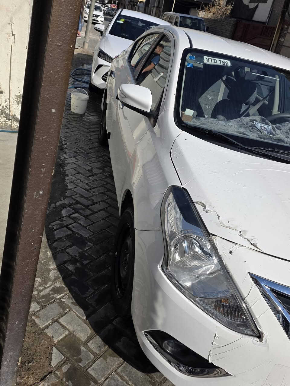 السلام عليكم للبيع نيسان سني 2025 ماشية 16 الف سيارة بيهة قطعتين صبغ مكاني بغداد سعر 117 وبيهة مجال ***********
