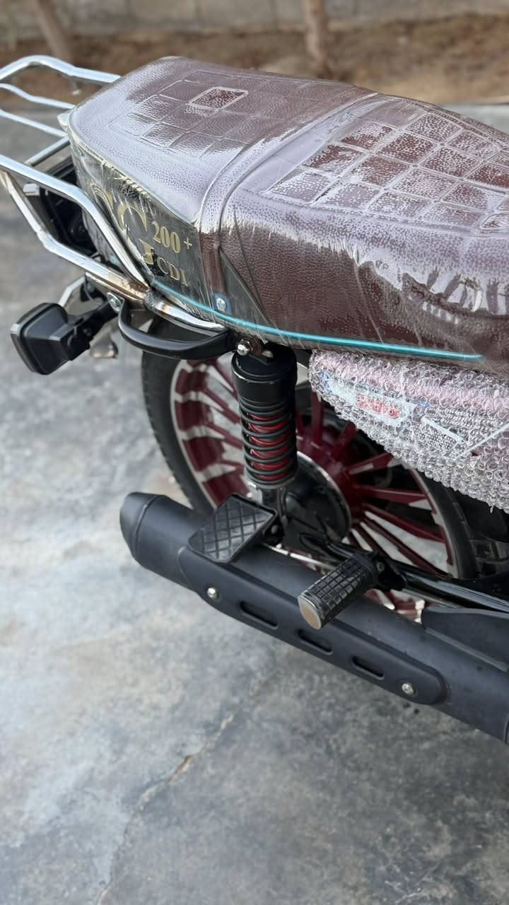 دراجة سيفان 26 للبيع السعر 875 بيها مجال بسيط كاملة مابيها اي نقص اوراق موجودة ***********
