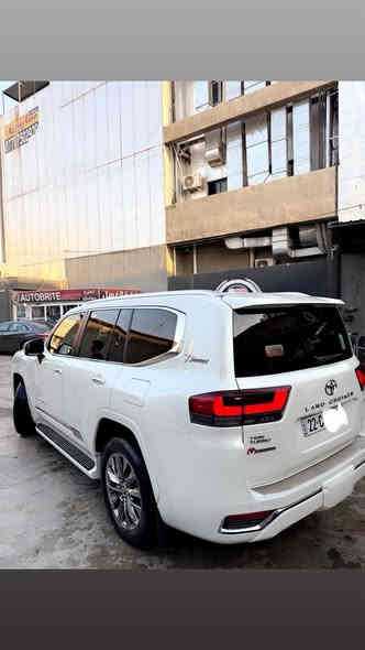 سلام عليكم 
VX twin turbo 2022

38km

سياره فول مواصفات vx معروفه 

ضمان شركه جيهان 

سياره من دعاميه للدعاميه ما بيها نقطه 

سياره جديد كلش كل سيرفساتها بلشركة 

محرك كير كهربائي كلها بلشرط 

***********
