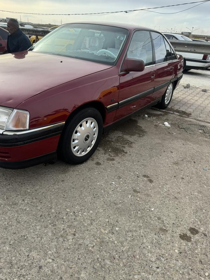 للبيع اوميكا موديل 92سياره كلها عل بلاد بدون ضرربدون  صبغ رقم كركوك رقم سنويه جديد لغاية 2030بطاقه بانزين موجود سعر 45بيها مجال بسيط رقم مبايل *********** محرك جديد
