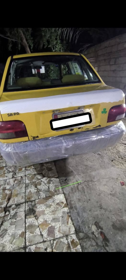 سايبه للبيع موديل ١٣ رقمه مثنى راعيه موجود  مصفره هيئه وغرامات سياره نص نكره الصبح مكينه وكير مكفولات شواصي مكفولات سياره جهازه من كلشي بيه خياسات بسيطه والباب الخلفي جهت السياق معور موضح كدامك بصوره السعر 20 وبيه مجال  مكاني ديوانيه قضاء الشاميه  ***********
