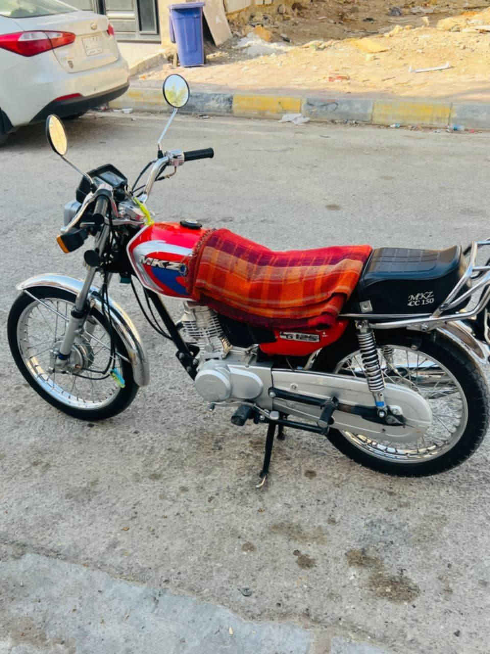 متين) البيع MKZ.)  2022.) ماطور مكفول شوفت عينك النضافه تسولف مكاني كوت سعره مليون وبي مجال هاذه رقمي *********** 

 ... ملاحضه الميعرف أسعار المتين لٱ يتعبني 🤍
