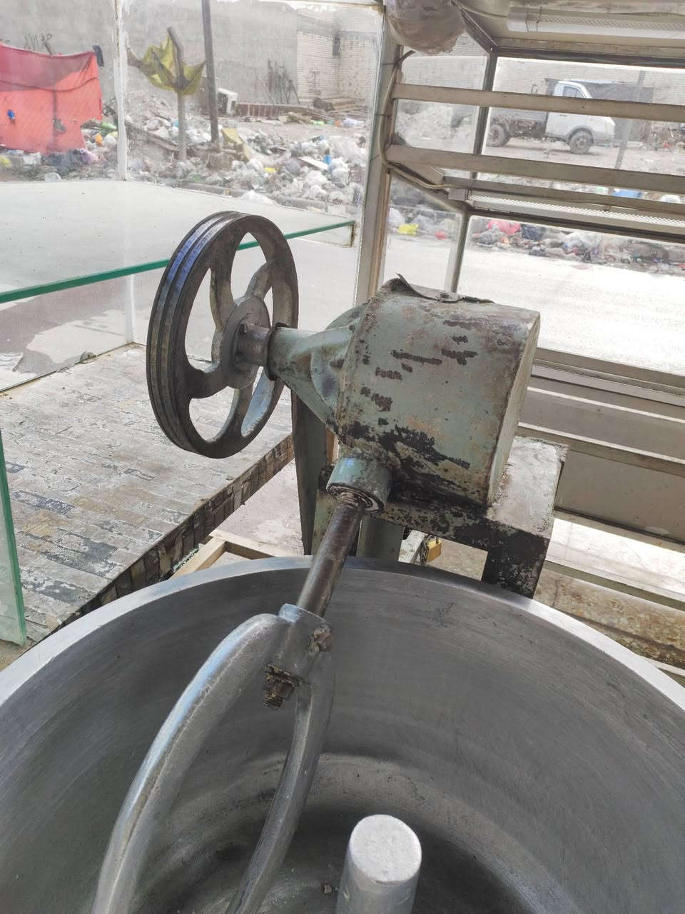 عجانه للبيع ام جيس نضيفه لجدر سوري 
*********** سعرها 350
