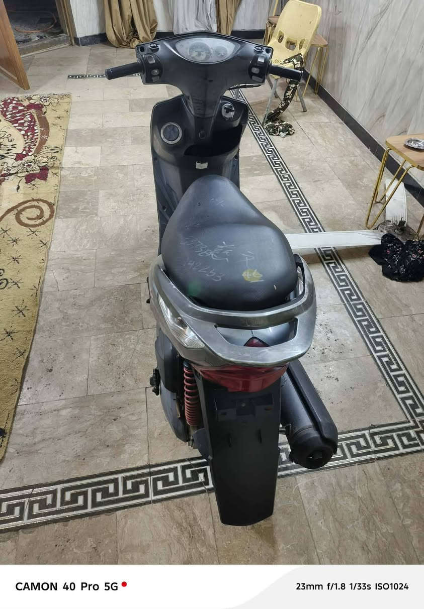 مراوس ب ايرانية دراجة نظيفة كهربائيات كلهة شغالة مكينة مافتوحة


**إذا كنت صاحب هذا الإعلان وتريد حذفه لأي سبب، رجاءا أرسل رسالة إلى الدعم الفني**