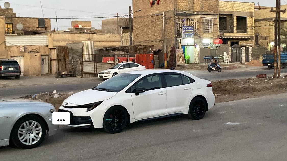 السلام عليكم  رمضان كريم عليكم جمعيا كورله وارد امريكي 2024 حادثها جاملغ يمنه وبنيد بارد صاير بلباب مال الصدر من جنه الجاملغ
كير مكينه كفاله 

مواصفات 
بصمه 
رادار 
سياقه ذاتيه 
شاشه 
اشاير مري اوتو هولد 

السعر 158 وبيها مجال بسيط 
 

مكانها بغداد مدينه الصدر 
***********
