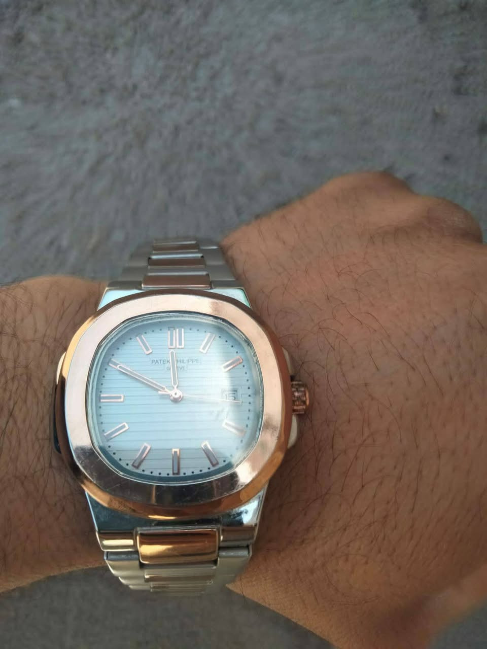 لبيع او مراوس حسب القناعة ساعة باتك اصليه اوتوماتيك ياني احد الشروط اصليه نظافة ٦٠ % تاريخ بيها وكشخه


**إذا كنت صاحب هذا الإعلان وتريد حذفه لأي سبب، رجاءا أرسل رسالة إلى الدعم الفني**