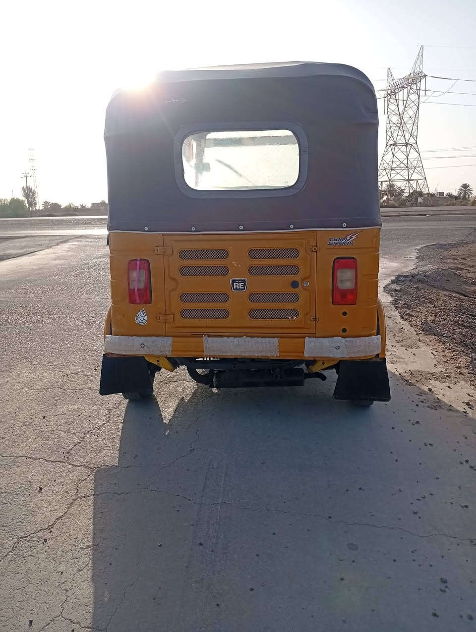 سلام عليكم تكتك 19لبيع مجفته تجفيت شركه كشره تخبل معمره دوس وبيه رشه بل لقد مبينه بل صوره اوراق وكيله شاكر ابو مجر سعر 5ونص مكان كميت اذا مو شراي لا تعبني ها للعلم عوزه كلجات ***********
